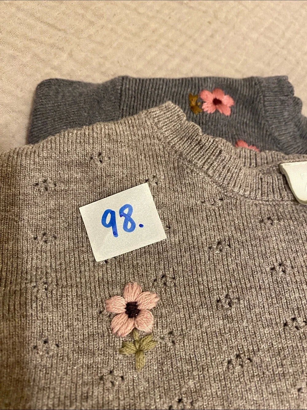 Zara Girls Knit Sweater in Light Taupe with Pink Flower Detail. Size 2 & 3years.
